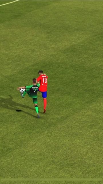 Удар издалека навесом не стащил вратарь #подпишись #foot смотреть онлайн