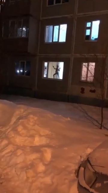 Жизнь на первом этаже