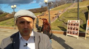 коммунист КомГали на митинге КПРФ заявляет...