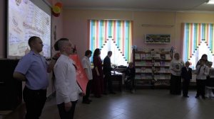 Торжественная линейка "Бессмертный полк"