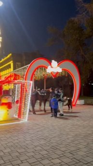 Almaty city tour. Алматы. Старая площадь. Улица Толе Би. 6 январ