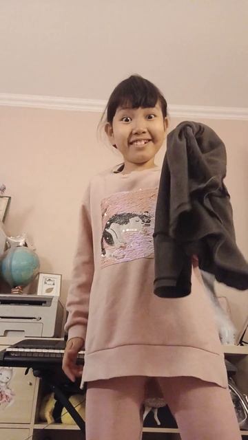 Лера вы готка или колготка? Ахпхахпхпхпх смотреть онлайн