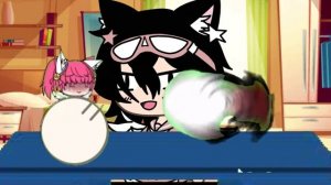 жестокая альфа и хрупкая омежка🥵