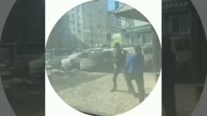 Иркутск. Мигрант-водитель автобуса на регулярной основе устраивает драки с пассажирами.