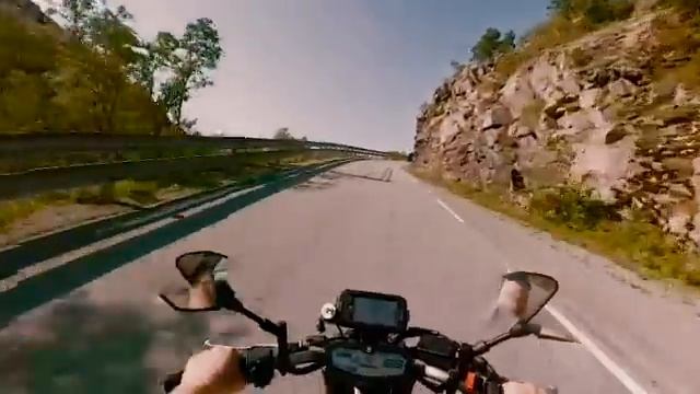 First person 360° Motorcycle video - Yamaha MT-07 :)