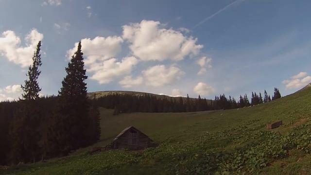 Похід по гірському масиву Ґорґани (Карпати, Україна). Друга частина смотреть онлайн