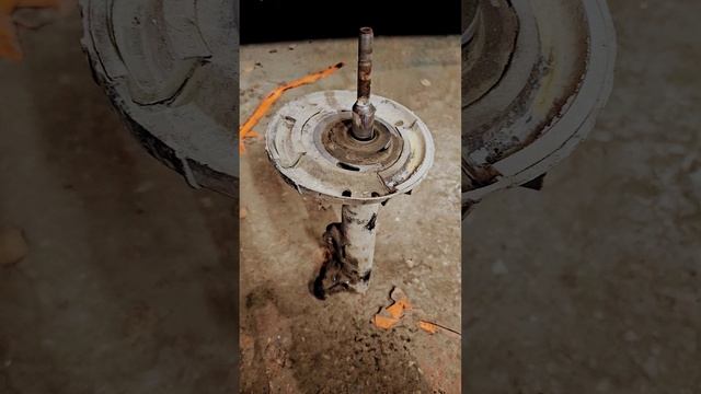 W203 Разобрать стойку. Собрать не получится! #automobile #mercedes смотреть онлайн