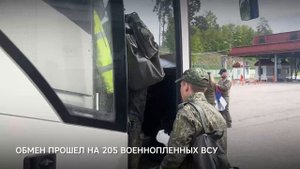 Слезы радости: домой вернулись семь жителей Красноярского края, освобожденных из украинского плена