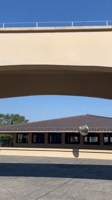 Навесов много не бывает , правильные решения в архитек смотреть онлайн