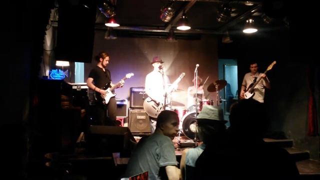 Роджер смайл - Музыкант