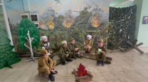 «На привале у костра»