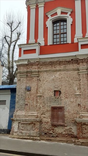 Колокольня храма Николая Чудотворца в Подкопаях. Кулишки. Подкопаевский переулок. Москва 12.03.2025