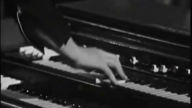 Deep Purple - “Made in Japan” (contains Space Truckin’ excerpt) (1973)