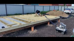 Часть 3. Каркасным дом 6х4 своими руками. Лаги пола.