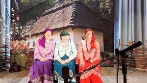 Трио аутентичного народного фольклорного хора "Кубан?