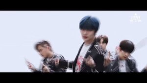 Stray Kids - Back Door (рус. саб)