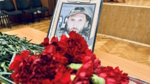 На западе Москвы «Единая Россия» открыла Парту Героя в честь участника СВО Михаила Дедюхина