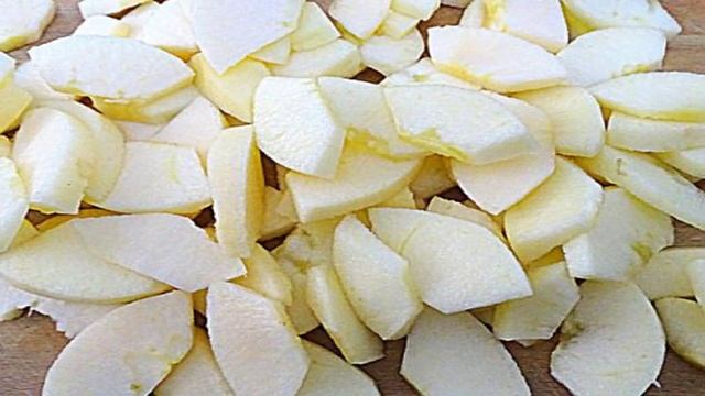 Десерт из творога, яблок и лаваша