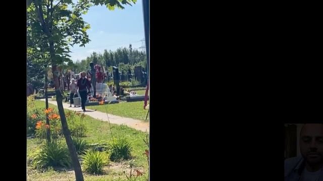 Ольга Прокофьева обнимала маму Анастасии Заворотнюк на могиле