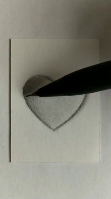 Простой рисунок сердечка 💛карандашом #Shorts #art #amazing #рисуемвместе #heart