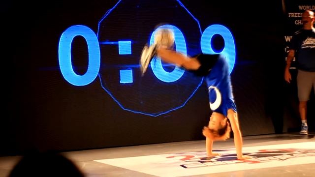 SUPERBALL 2019 / VLOG #2: DAY 1 / Отборочный этап, интервью с Олейником смотреть онлайн