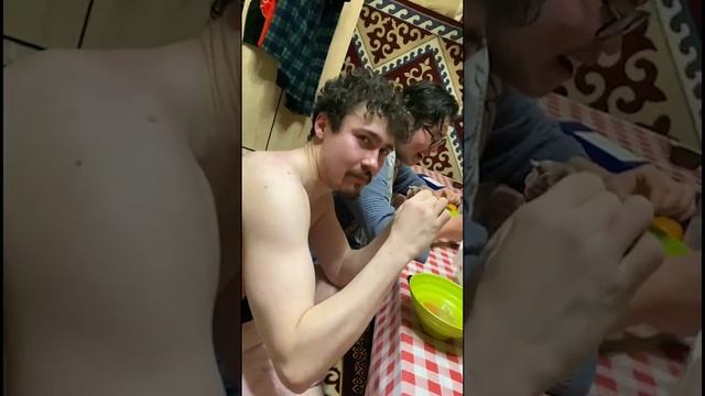 30 лет. Сакская баня смотреть онлайн