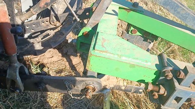 Настройка плуга 3-35🚜 МТЗ 82. відкрили сезон оранки 2024? смотреть онлайн