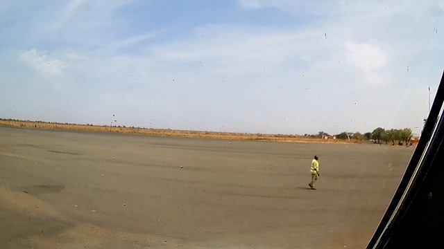 АН-26. Заход а/м Получ,  посадка,... взлёт RW 01 смотреть онлайн