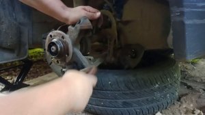 Замена тормозного диска и колодок  Skoda Octavia Tour A4