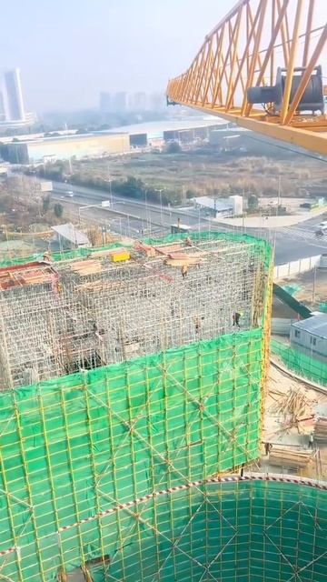 Китайские башенные краны — лидер в строительной техн? смотреть онлайн