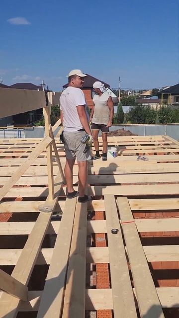 Монтаж кровли #home #крышадома #стройка #стройкадома #кры смотреть онлайн