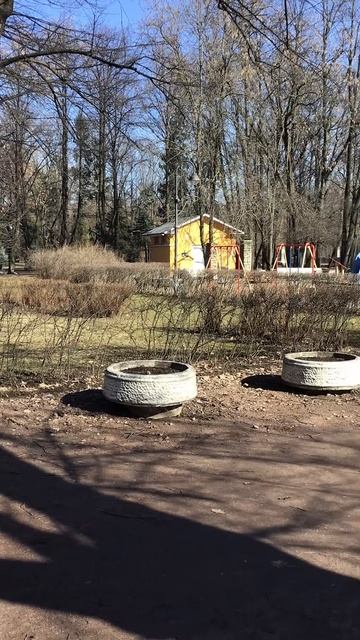 Санкт-Петербург. 28.03.2025. Парк Победы. Детская игровая п?
