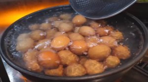 Рамен на курином бульоне из Чеджу Гуом, который варился 8 часов