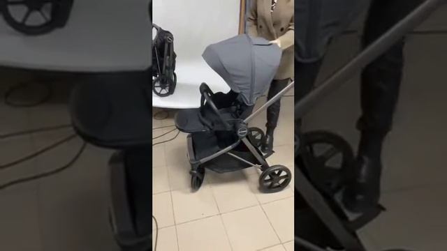 Коляска дитяча з реверсним блоком EL CAMINO AVENUE смотреть онлайн