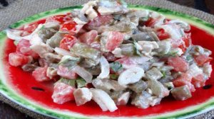 Салат с баклажанами и куриной грудкой