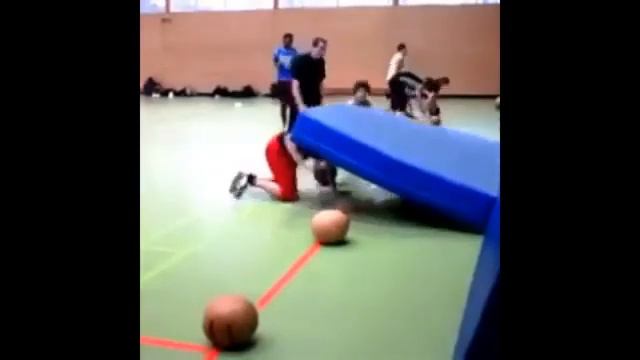 Yangi Uzbek prikol |Янги узбек прикол видеолар смотреть онлайн