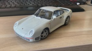 Обзор модели Porsche 959 в масштабе 1/24 от Welly