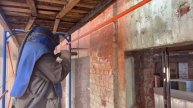 Пескоструйная обработка кирпичных стен от краски.