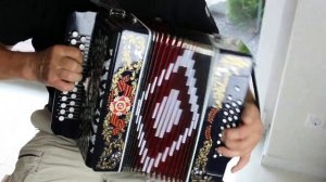 «ГАРМУНЧЫ» слова: Ахнаф Мазгаров, муз: Эльвира Хаматнурова.
