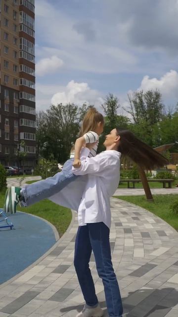 Сегодня День защиты детей!Дети — главное в нашей жизн? смотреть онлайн