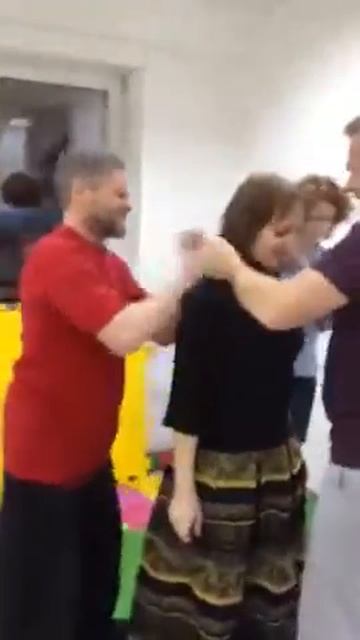 ХлопкОвый массаж для снятия напряжения смотреть онлайн