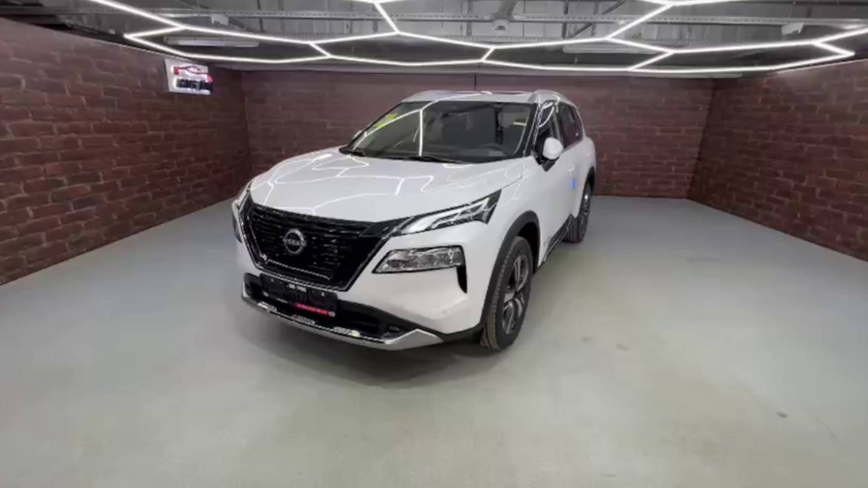 В наличии Nissan X-Trail👇