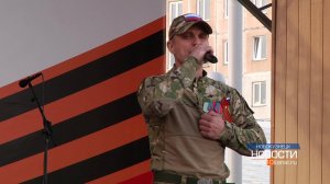 Сменили оружие на микрофоны