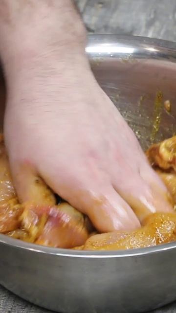 Запеченная курочка с картошкой смотреть онлайн