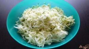 Оладьи из кабачка с морковью и зеленью