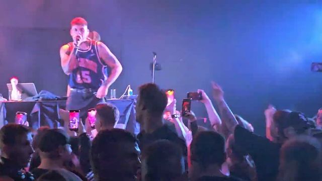 Тони Раут и Гарри Топор смотреть онлайн