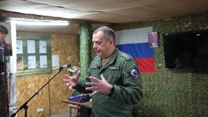 Гасанов Геннадий Лекция "СВО - цели и первопричины" - 55 агитбригада - где то под землей в зоне СВО