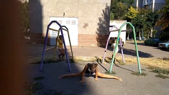 Танец бек ту лето. (Жанна, Уля и Я) смотреть онлайн