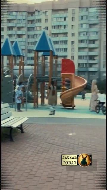 «Только мечети не хватает!» — детские площадки Санкт-? смотреть онлайн