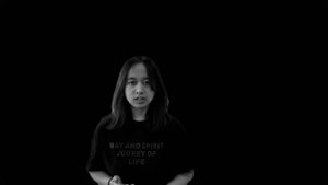 Умах Ай, 04.2-405: стихотворение Анны Ахматовой "Мужество"